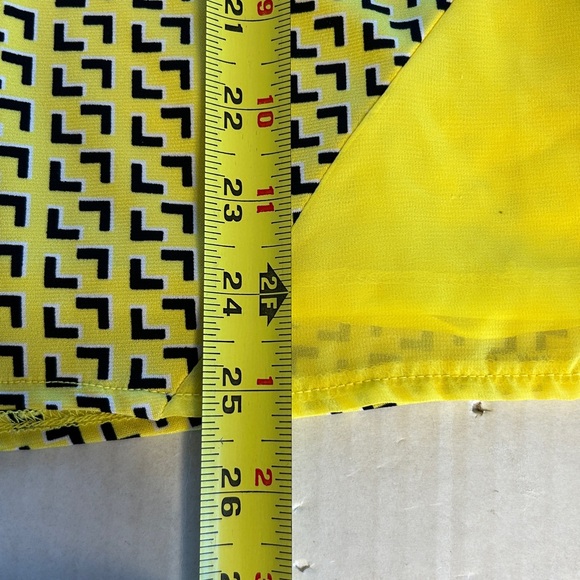 Worthington Womens Butter Yellow Black Tank Top VNeck Athletic Back Sz L - Picture 12 of 12